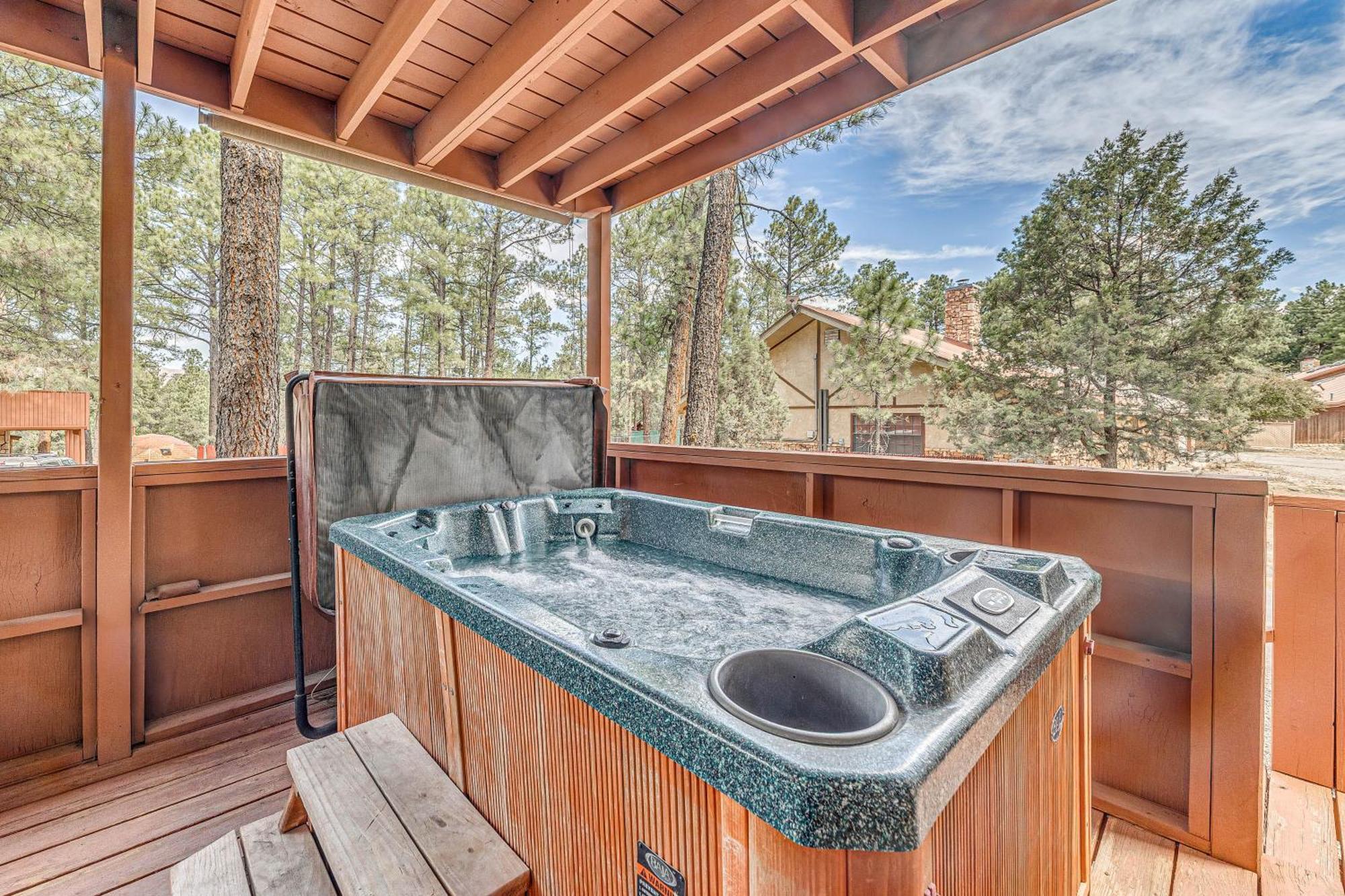 Condo With Hot Tub About 4 Miles To Ruidoso Winter Park! Dış mekan fotoğraf